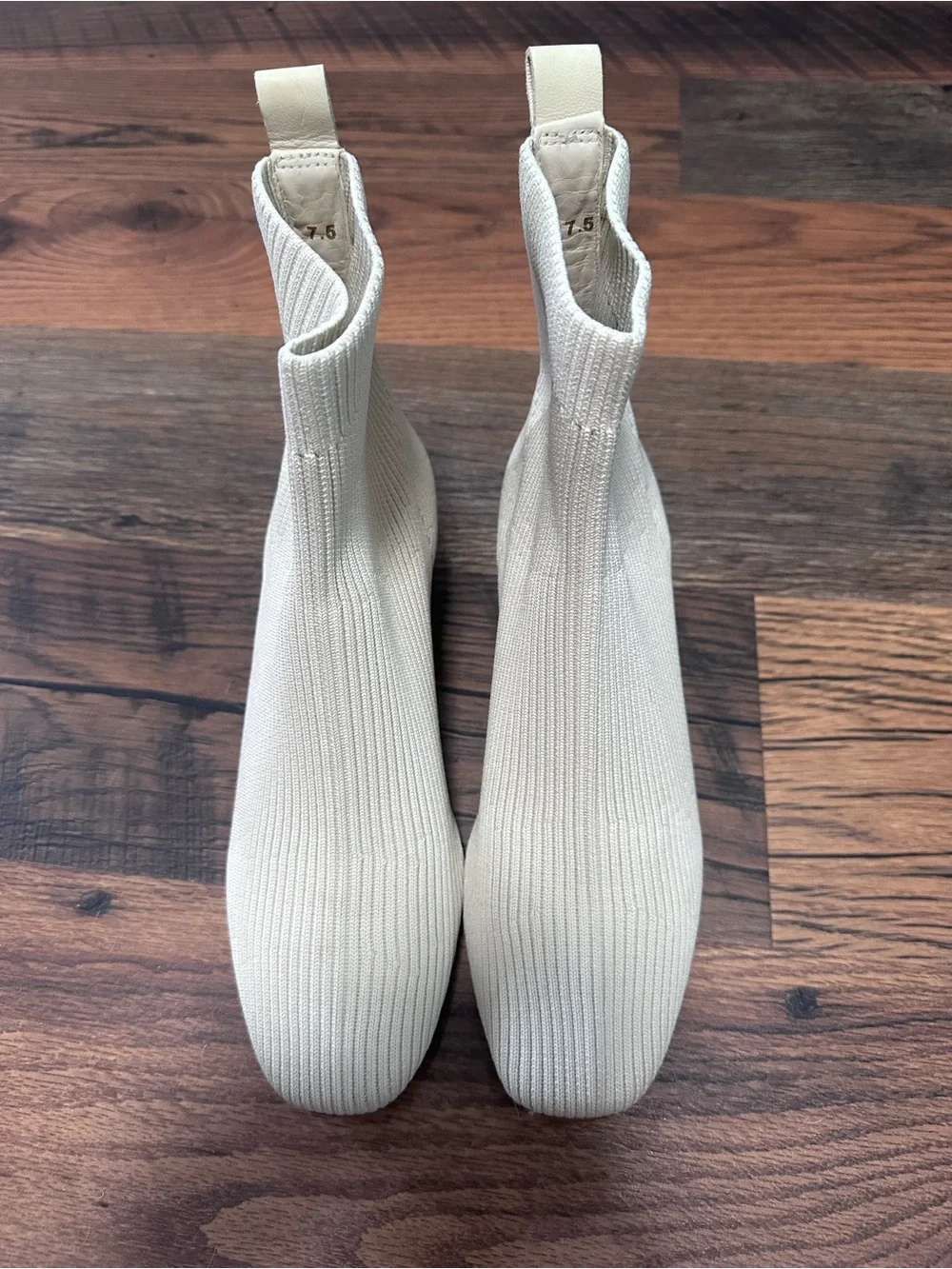 EVERLANE Glove Knit Boots - Picture 3 of 10